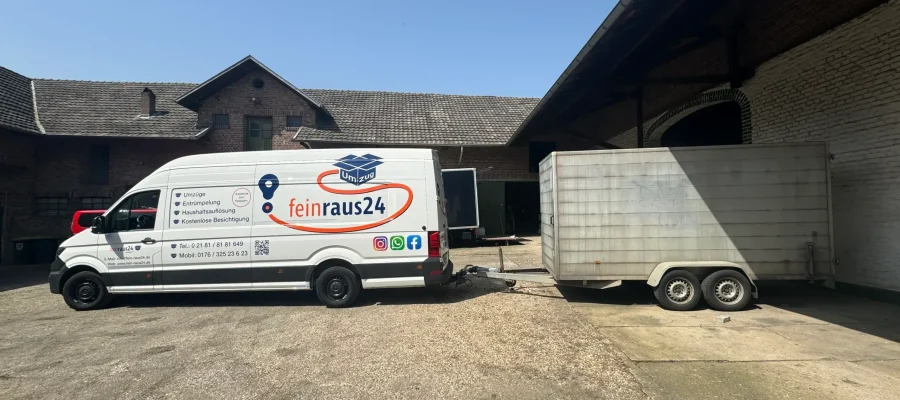 Professioneller Umzugstransporter von fein-raus24 für Umzüge und Entrümpelungen in Grevenbroich -Nachlassaufloesungen